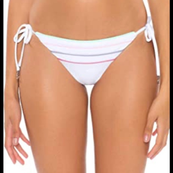 Ruffle bikini - Picture 2 of 5